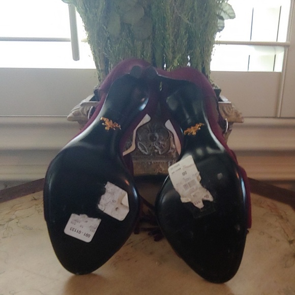 Prada suede fringe sandal - Picture 5 of 5